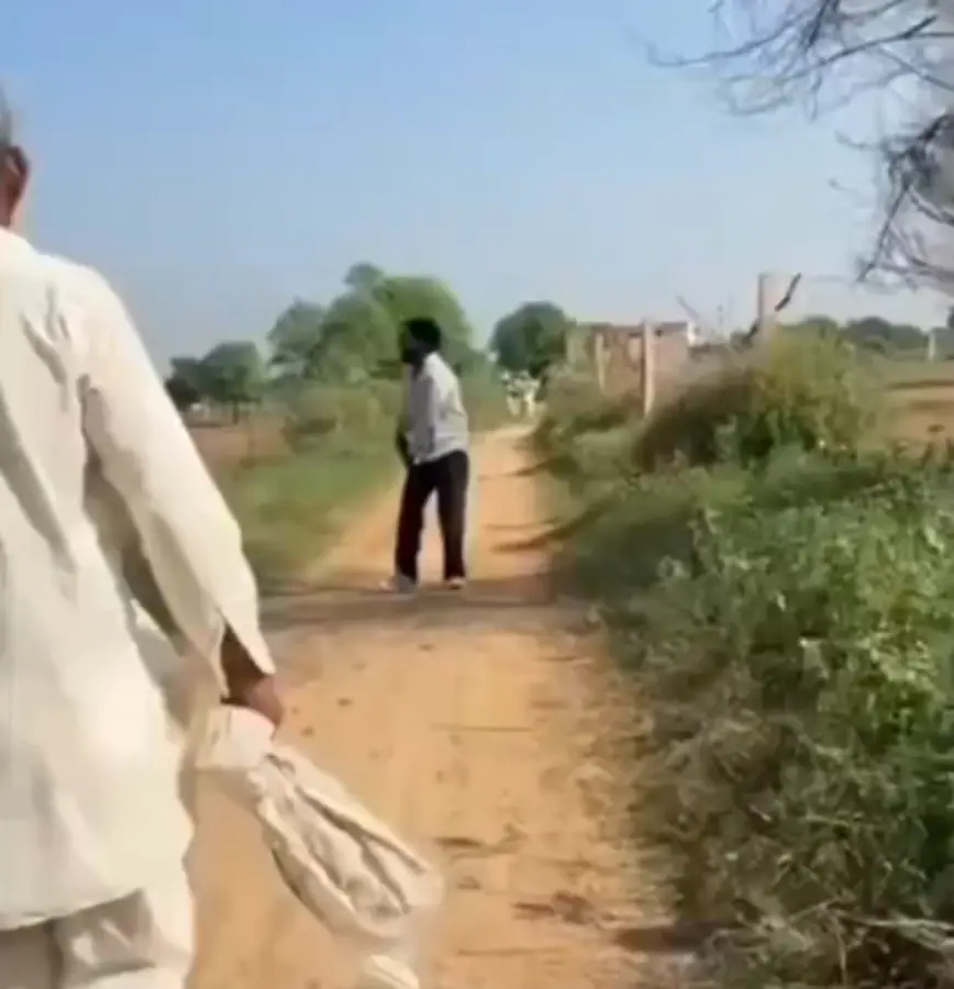 Alwar News: जमीनी विवाद में खूनी संघर्ष, खेत में  पति-पत्नी पर चली गोली
