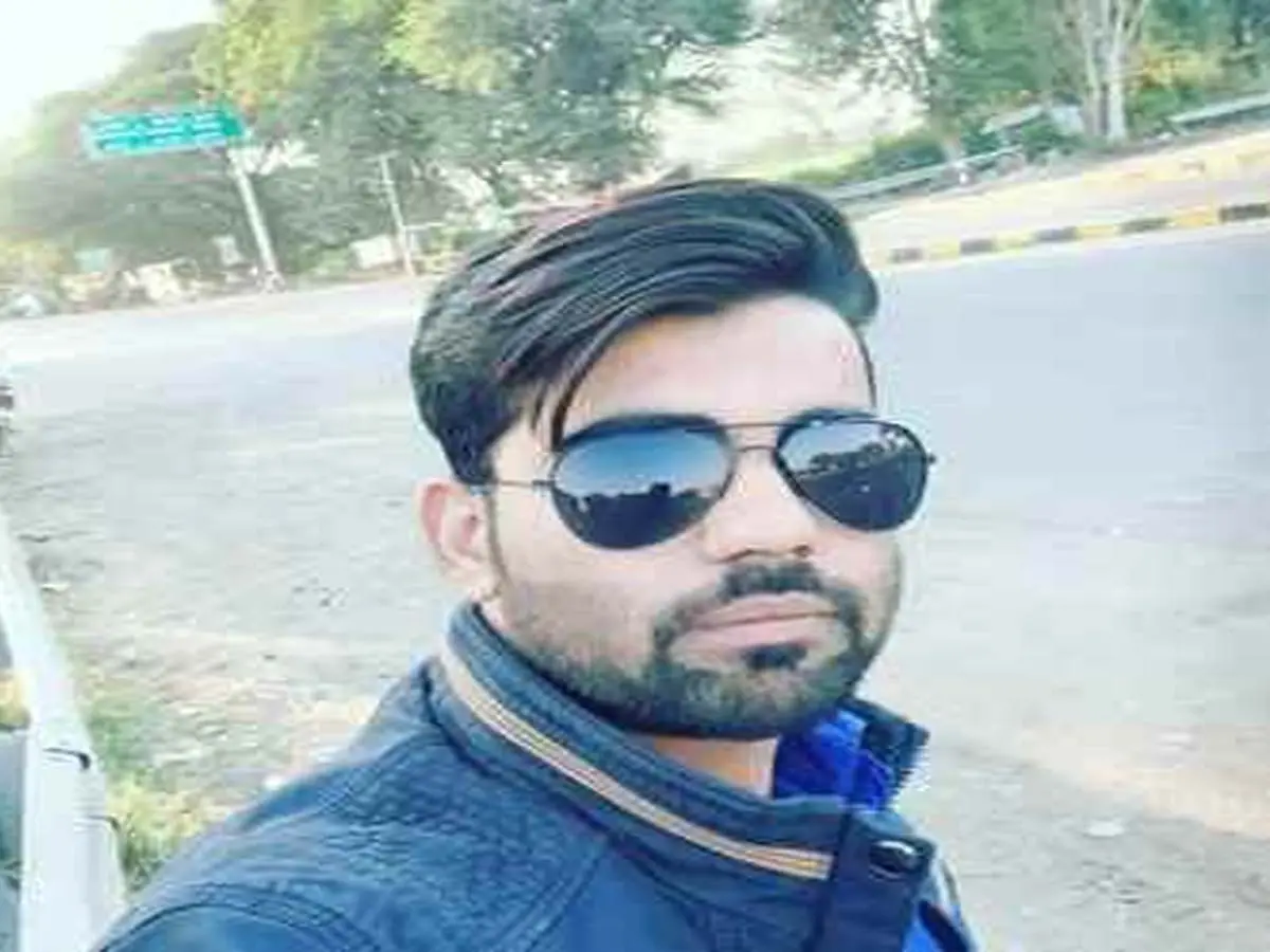 भीलवाड़ा में गौ तस्करी के शक में मॉब लिंचिंग मामला, मुआवजे और सख्त कार्रवाई की मांग भीलवाड़ा में गौ तस्करी के शक में मॉब लिंचिंग मामला, मुआवजे और सख्त कार्रवाई की मांग