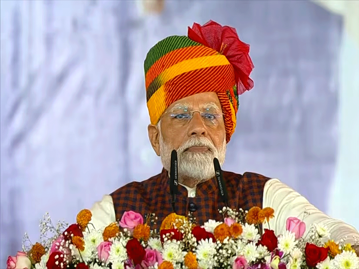 PM नरेंद्र मोदी कल बांसवाड़ा में, राजस्थान को देंगे 1 लाख 8 हजार 468 करोड़ रुपये के विकास कार्यों की सौगातें PM नरेंद्र मोदी कल बांसवाड़ा में, राजस्थान को देंगे 1 लाख 8 हजार 468 करोड़ रुपये के विकास कार्यों की सौगातें