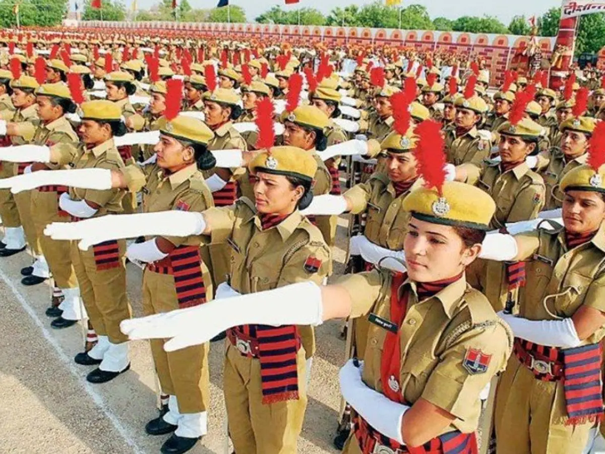 SI भर्ती परीक्षा में हाई कोर्ट को सुप्रीम फटकार! ट्रेनिंग को लेकर लिया बड़ा फैसला SI भर्ती परीक्षा में हाई कोर्ट को सुप्रीम फटकार! ट्रेनिंग को लेकर लिया बड़ा फैसला