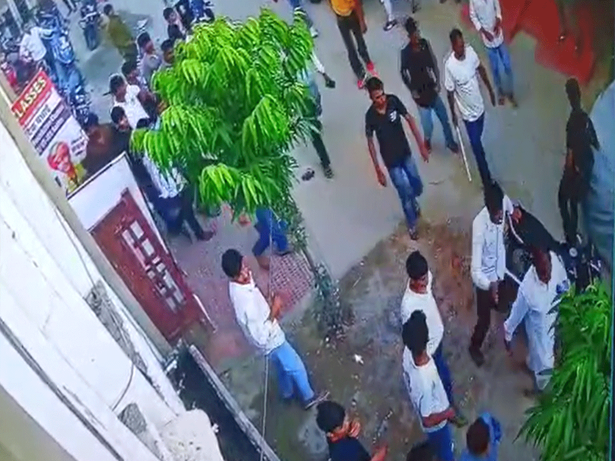 टोंक की छात्रा की आपबीती- 'तुझे उठाकर ले जाएंगे, तेरा धर्म परिवर्तन करा देंगे, निकाह कर लेंगे, बात नहीं मानी तो'....