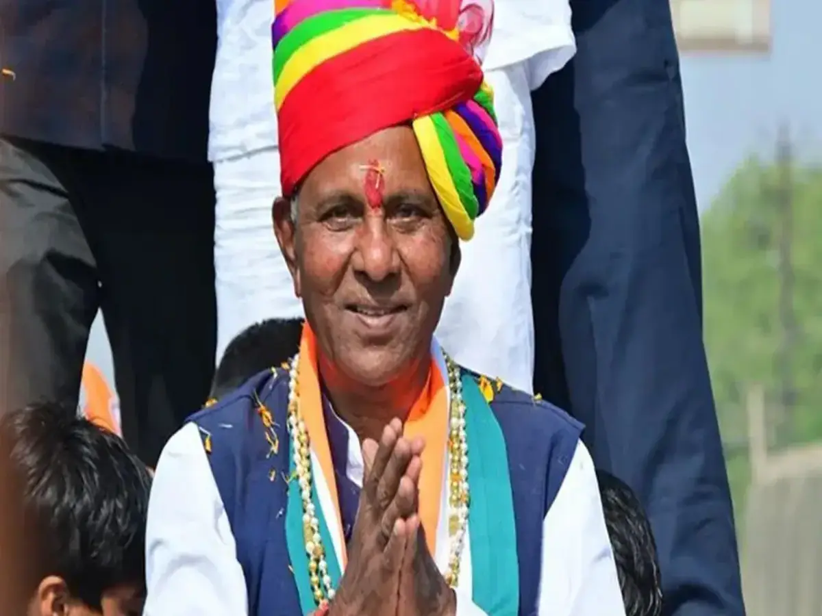 मेवाराम जैन की कांग्रेस वापसी पर पोस्टर वॉर ने बढ़ाई राजनीति की आग! समर्थकों ने दर्ज कराई FIR