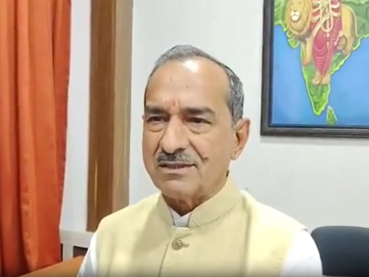 अंता सीट पर BJP की जीत का दावा, मदन राठौड़ बोले- गोविंद डोटासरा डींगे हांकते हैं अंता सीट पर BJP की जीत का दावा, मदन राठौड़ बोले- गोविंद डोटासरा डींगे हांकते हैं