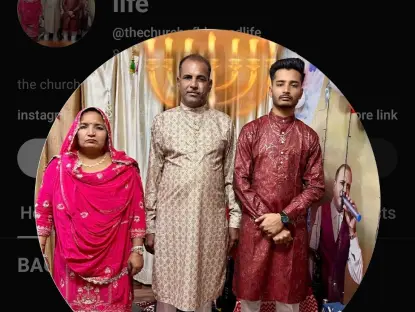 श्रीगंगानगर में बाप-बेटे करते धर्म परिवर्तन, जल पिला पढ़े मंत्र, बोले-अब तुम बदल गए श्रीगंगानगर में बाप-बेटे करते धर्म परिवर्तन, जल पिला पढ़े मंत्र, बोले-अब तुम बदल गए