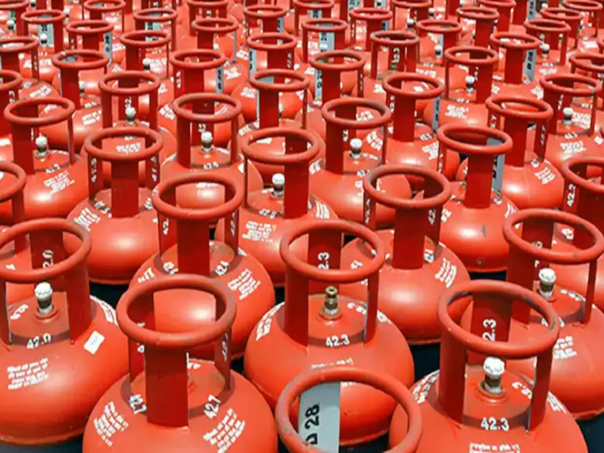 Free LPG Connection : राजस्थान की इस योजना में आपको मिलेगा फ्री गैस कनेक्शन! जानें कैसे होगा अप्लाई