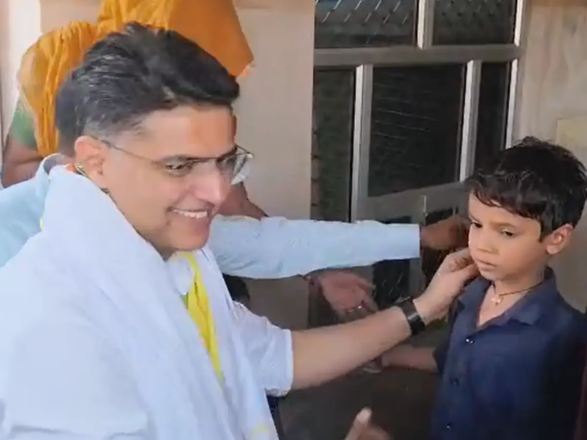 मेरा नाम है सचिन पायलट... बच्चों से बोले पूर्व डिप्टी CM, Watch Video