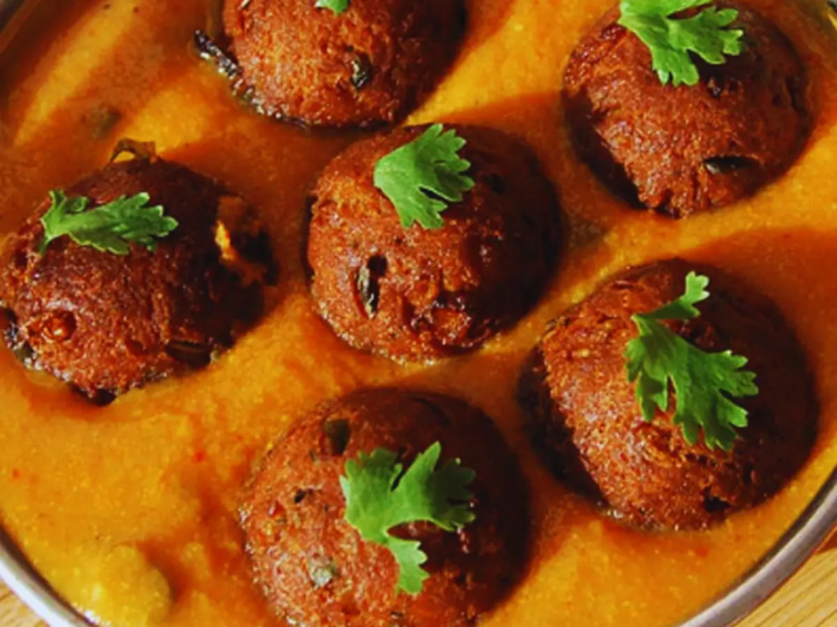 Gulab jamun ki sabzi