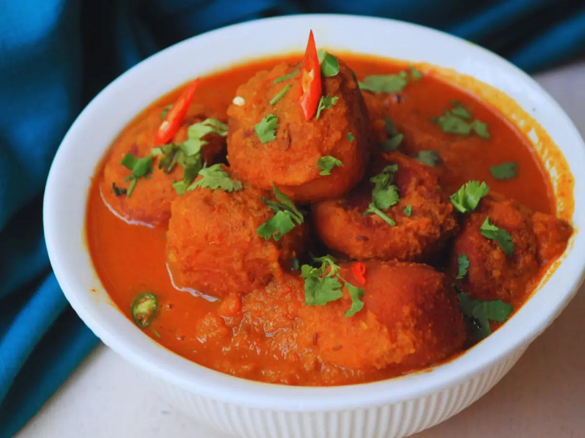 Gulab jamun ki sabzi