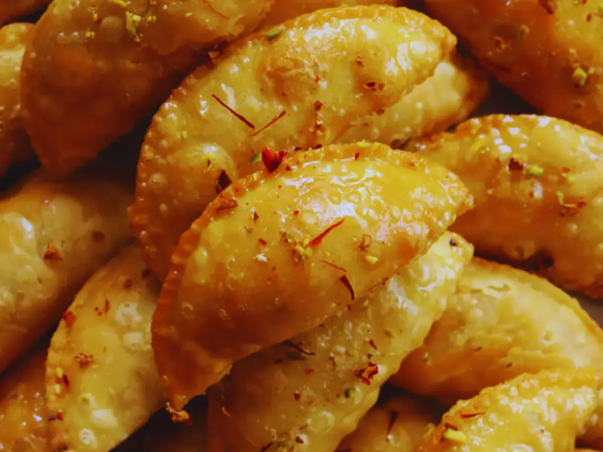 Rajasthani Gujiya