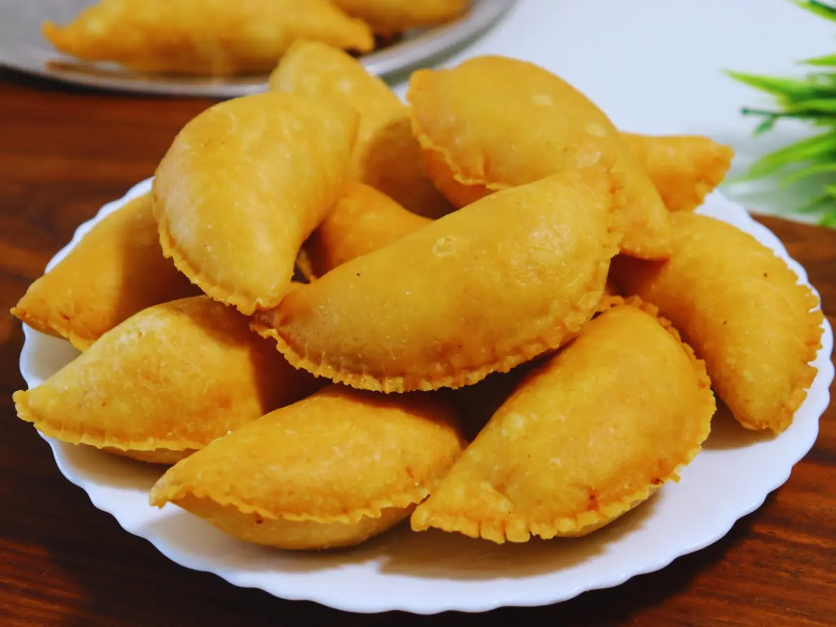 Rajasthani Gujiya