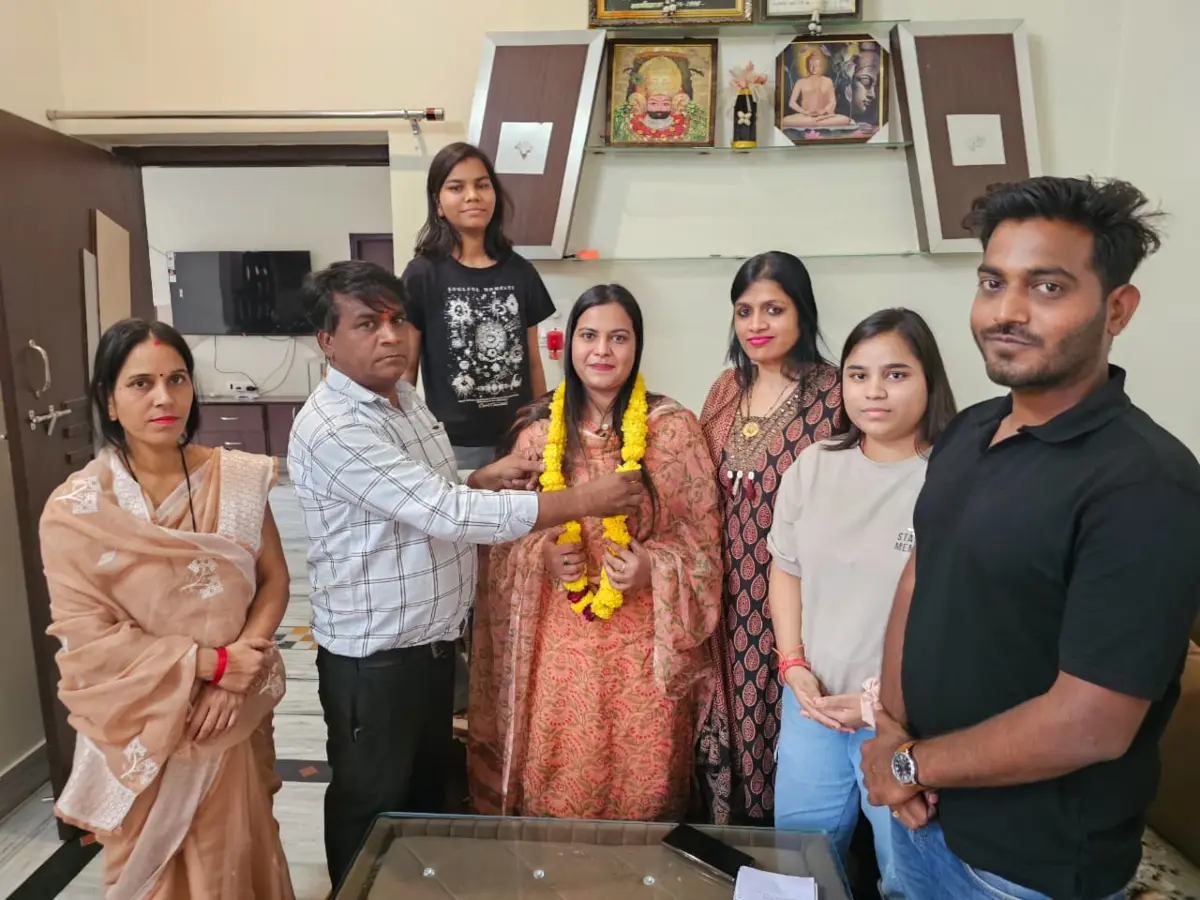 राजस्थान की ये छोरी बनी डिप्टी CM दीया कुमारी की OSD, पढ़ें उनकी सफलता की कहानी