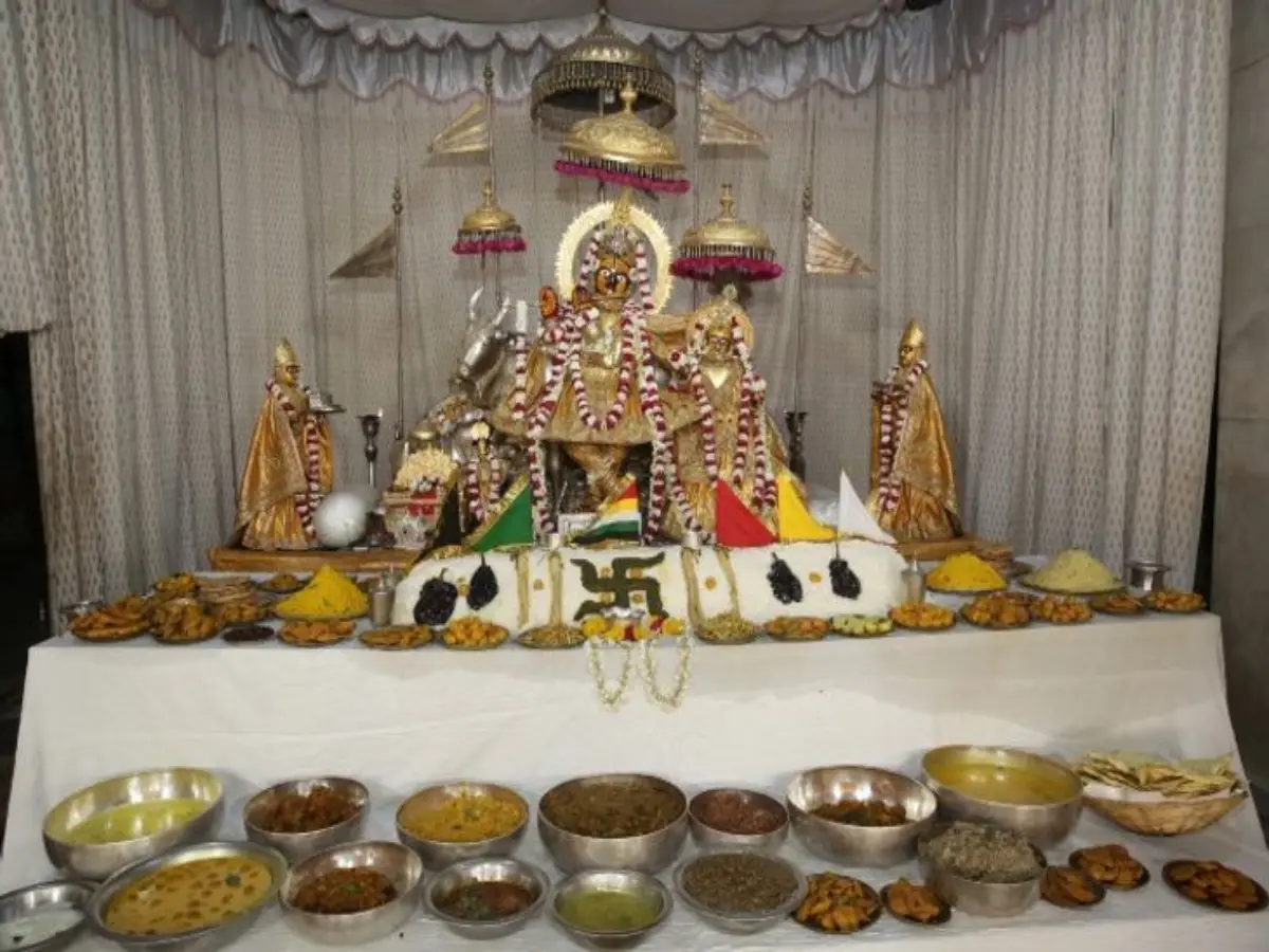 Annakoot Mahotsav