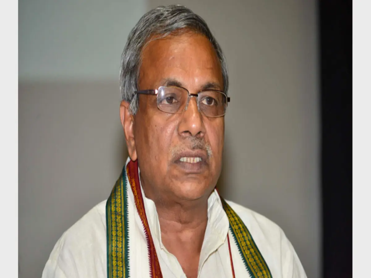 'हलाल, हिजाब और मदरसे' तीनों पर VHP नेता सुरेंद्र जैन का तिहरा हमला!