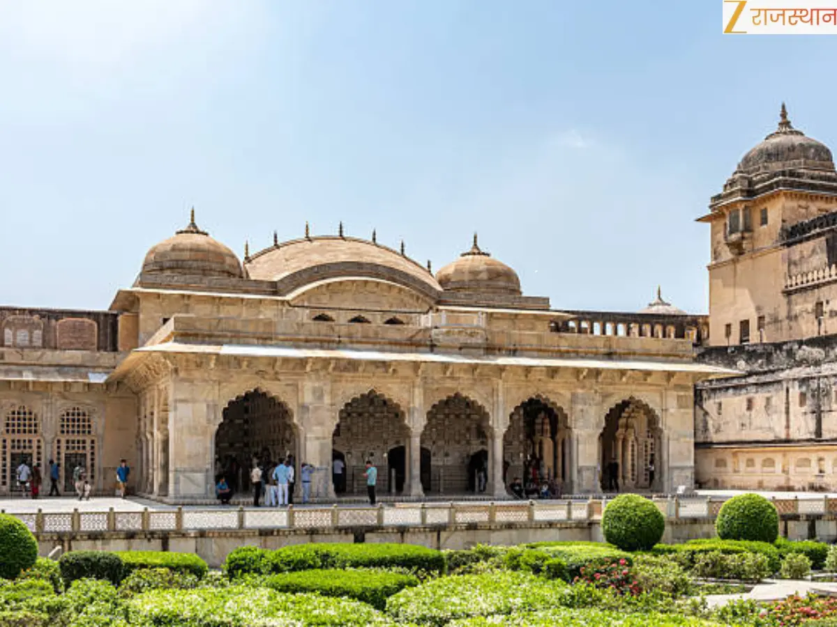 sheesh mahal