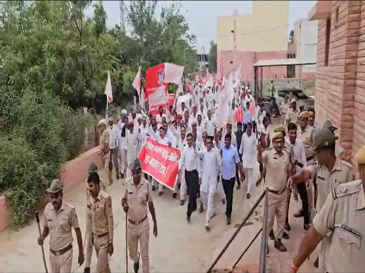 सांचौर में किसानों का गुस्सा फूटा! हजारों की तादाद में बीमा कंपनी के खिलाफ भरी हुंकार