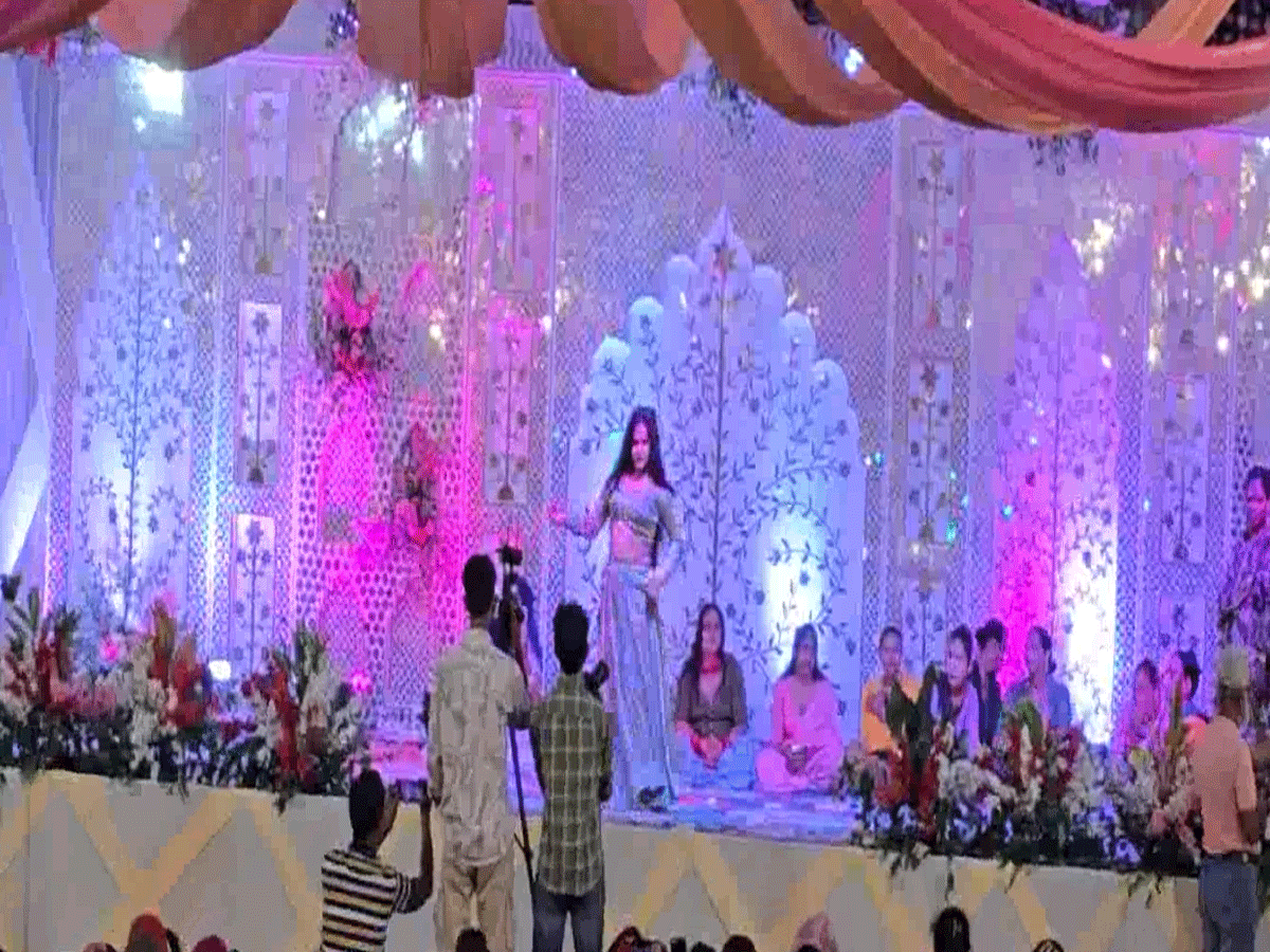 dance of Kinnars in Nagaur