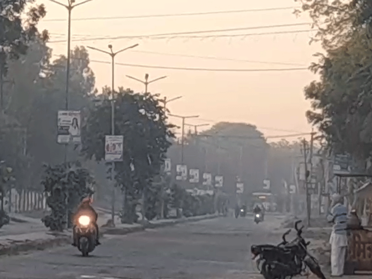 Sikar Weather Update: सीकर में कंपकंपी वाली ठंड की एंट्री! फतेहपुर में पारा 6.5 डिग्री तक लुढ़का, गलन से कांपे लोग