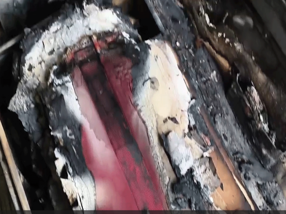 सीकर में बेटी की डोली उठने से पहले घर में लगी आग, परिवार बोला- कैसे विदा होगी लाडो?