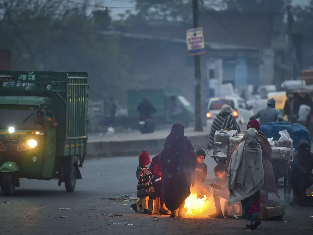 Sikar Weather Update: सीकर में बर्फीली हवा से काटना शुरू किया उधम, शिमला-मसूरी को भी किया फेल