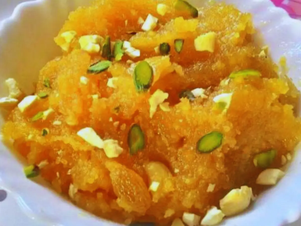 Moong dal halwa