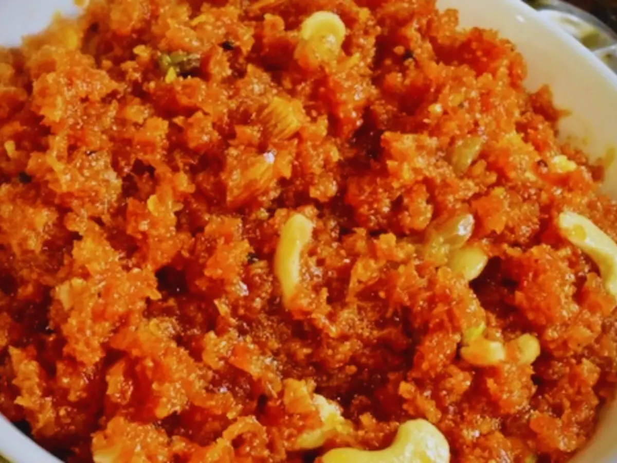 सर्दियों में खाएं राजस्थानी गाजर का हलवा, ठंड हो जाएगी छू मंतर!