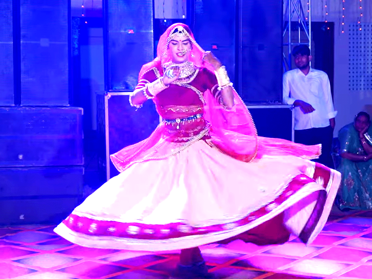 राजस्थानी शादी में कलाकार जय चौधरी का शानदार डांस, 'नारेलां रो रूंख पर' पर जीता सबका दिल