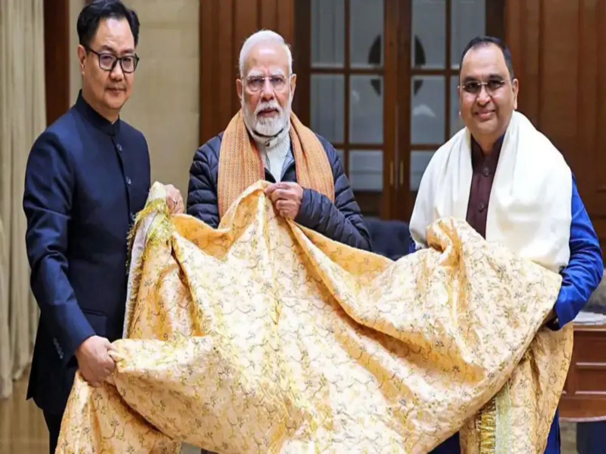 क्यों हिंदू सेना को चादरपोशी से एतराज़? अजमेर दरगाह की परंपरा पर उठा सवाल