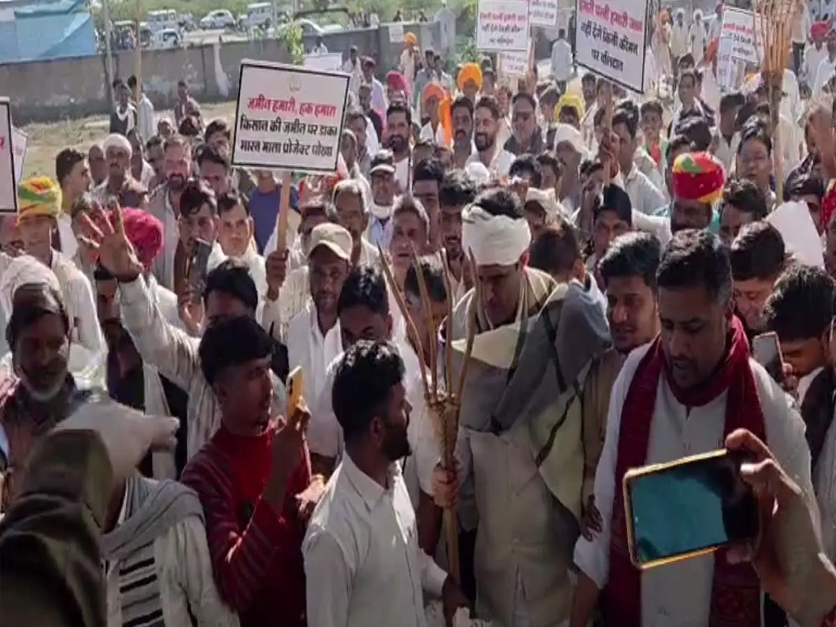 भारतमाला एक्सप्रेस वे के विरोध में किसान जान दे देंगे लेकिन जमीन नहीं - MLA विकास चौधरी