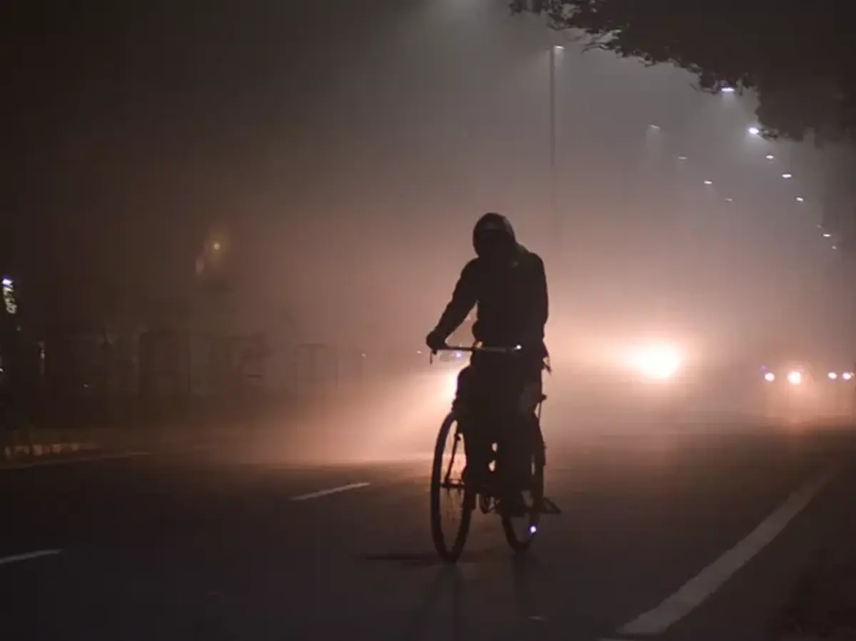 Rajasthan Weather Update: राजस्थान की ओर तेजी से बढ़ रहा शीतलहर का तूफान! सर्द हवा से जूझेगा एक-एक जिला, कोहरा भी करेगा अटैक