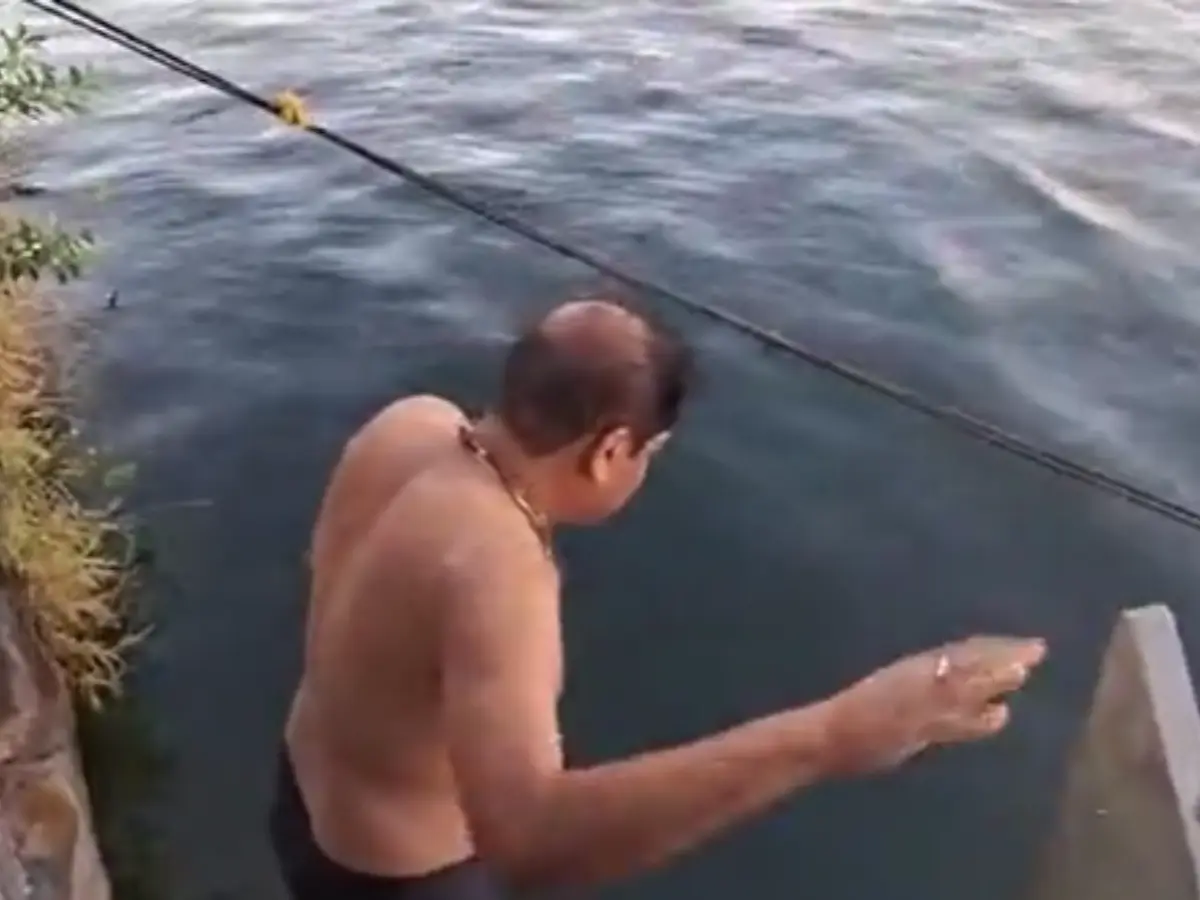 Do You know: सुन्न कर देने वाली सर्दी में भी उदयपुर वासी क्यों लगाते हैं जमा देने वाली झील में डूबकी, जानते हैं आप?