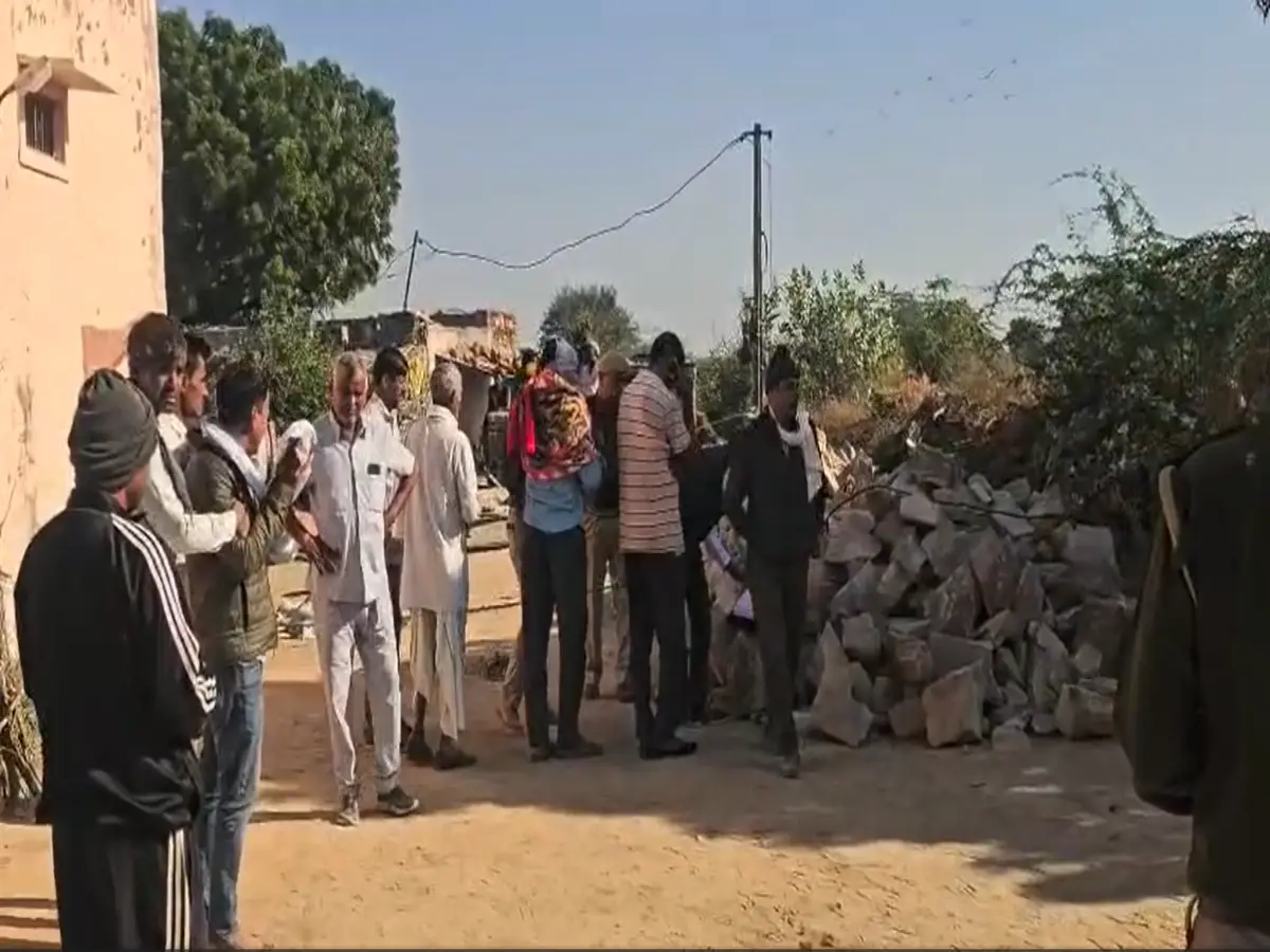 गद्दार था! जोधपुर में चिल्लाते हुए CISF जवान ने पिता की हत्या कर दी… क्यों भड़का इतना गुस्सा?