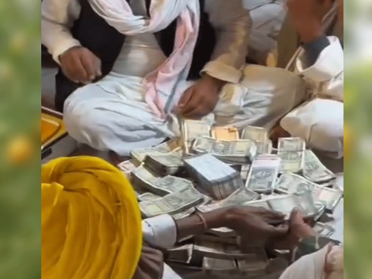 Rs 1 crore 21 lakh cash given in bhaat ceremony