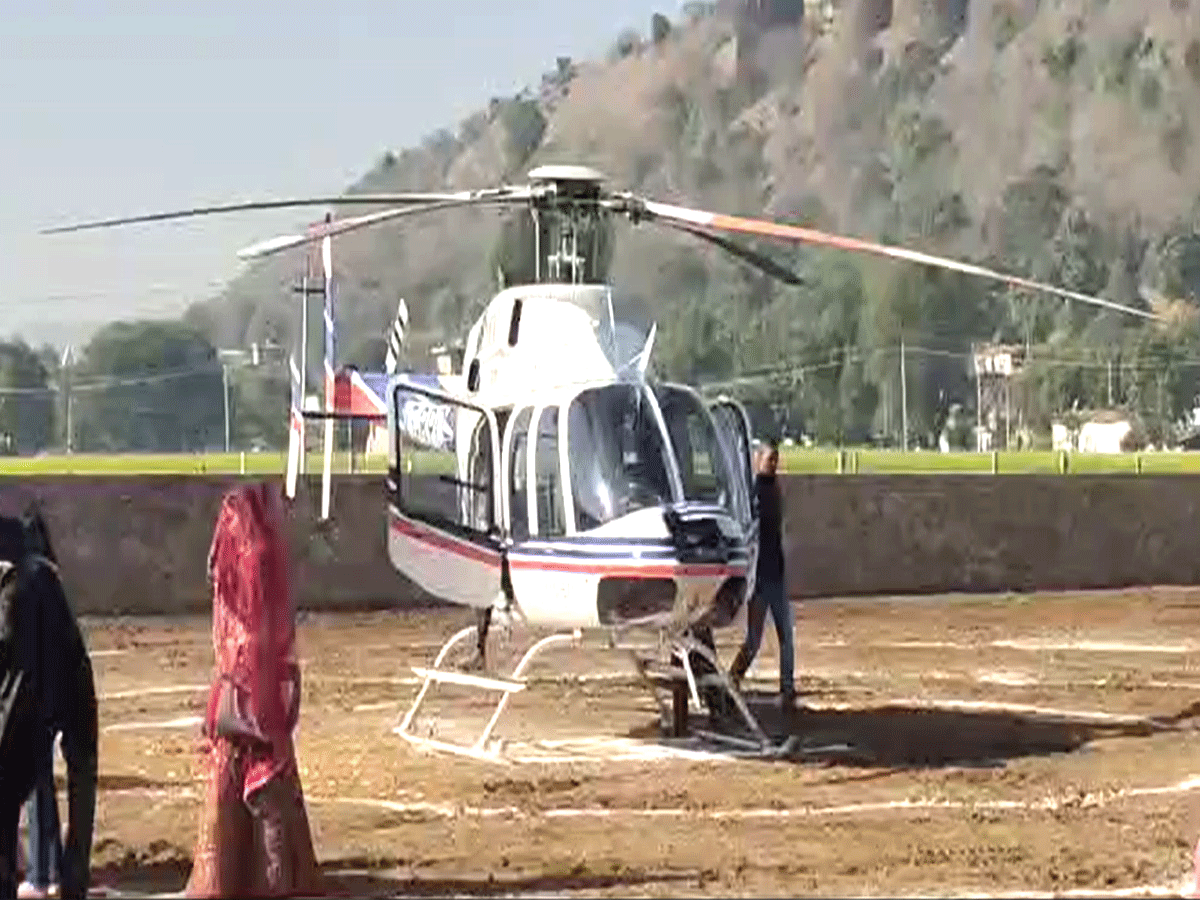 टोडाभीम के पदमपुरा गांव में हेलीकॉप्टर पर विदा हुई दुल्हन! किरोड़ी लाल मीणा ने भी की शिरकत