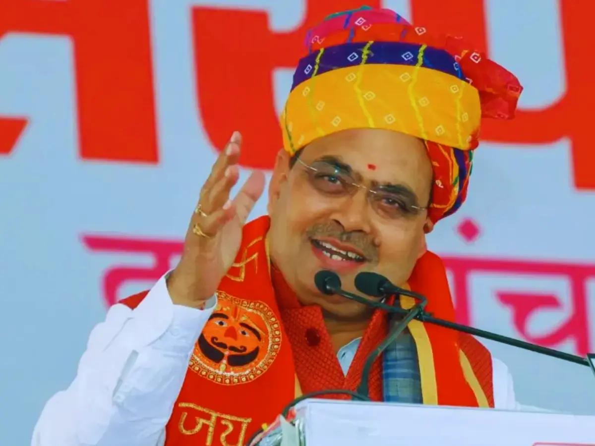 राजस्थान सरकार के 2 साल पूरे होने पर CM भजनलाल ने गिनाई उपलब्धियां, कांग्रेस पर बोला हमला राजस्थान सरकार के 2 साल पूरे होने पर CM भजनलाल ने गिनाई उपलब्धियां, कांग्रेस पर बोला हमला