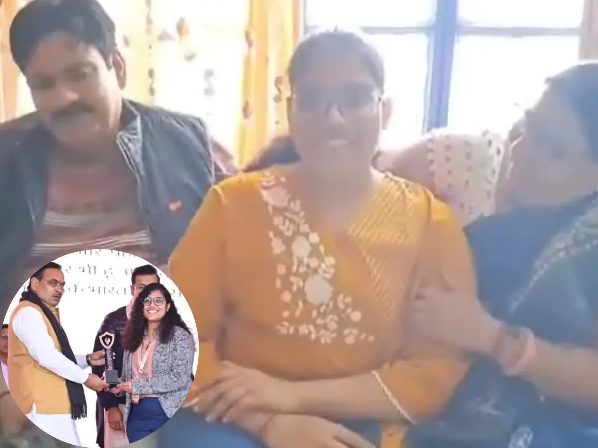 झुंझुनूं की वंशिका शर्मा ने किया कमाल, एक साथ दोनों हाथों से लिखी टेबल और हल किए BODMAS के सवाल झुंझुनूं की वंशिका शर्मा ने किया कमाल, एक साथ दोनों हाथों से लिखी टेबल और हल किए BODMAS के सवाल