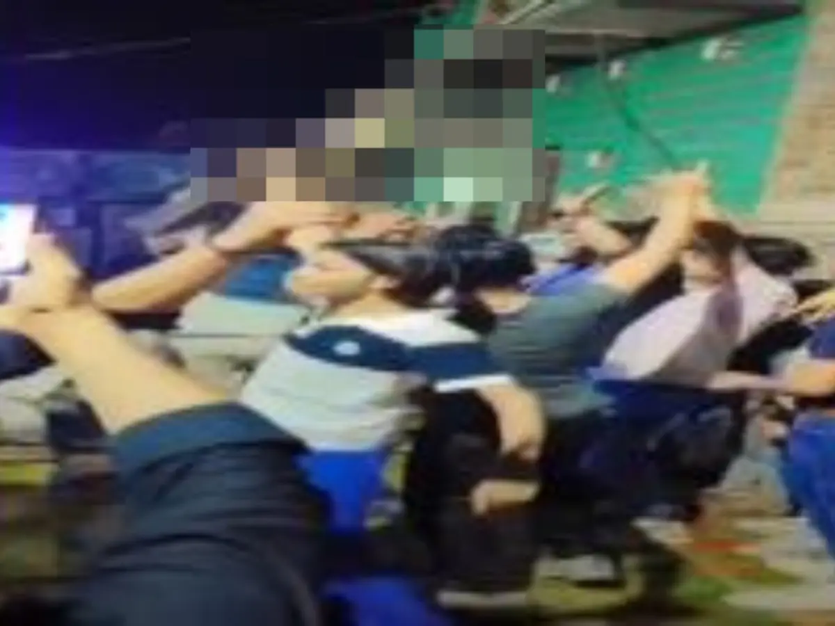 Bharatpur News डीग में तमंचे पर डिस्को, ठुमके लगाते हुए की DJ पर ताबड़तोड़ फायरिंग, वीडियो वायरल