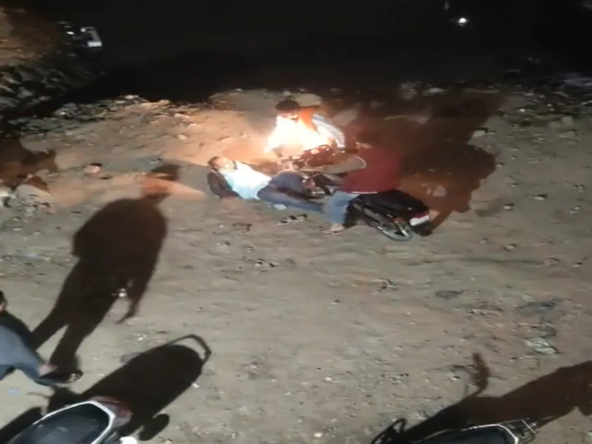Bharatpur News: शराब के नशे में व्यक्ति ने युवक पर चढ़ाई बाइक, वीडियो आया सामने