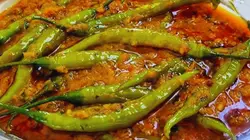 मारवाड़ी स्टाइल में घर पर बनाएं हरी मिर्च की सब्जी, जानें रेसिपी और फायदे