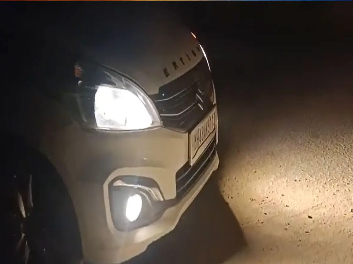 जैसलमेर के धार्मिक स्थल रामदेवरा के पास हाईवे पर उत्पात, बीच सड़क गाड़ी रोककर नशे में किया डांस