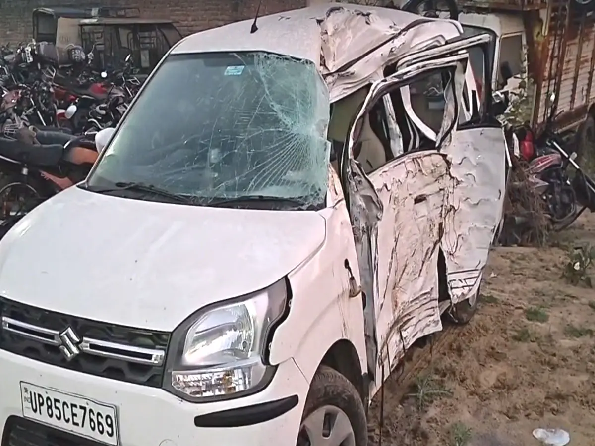 एक झपकी और उजड़ गई जिंदगियां! खाटूश्याम जाते समय रींगस में 2 की मौत, 4 घायल