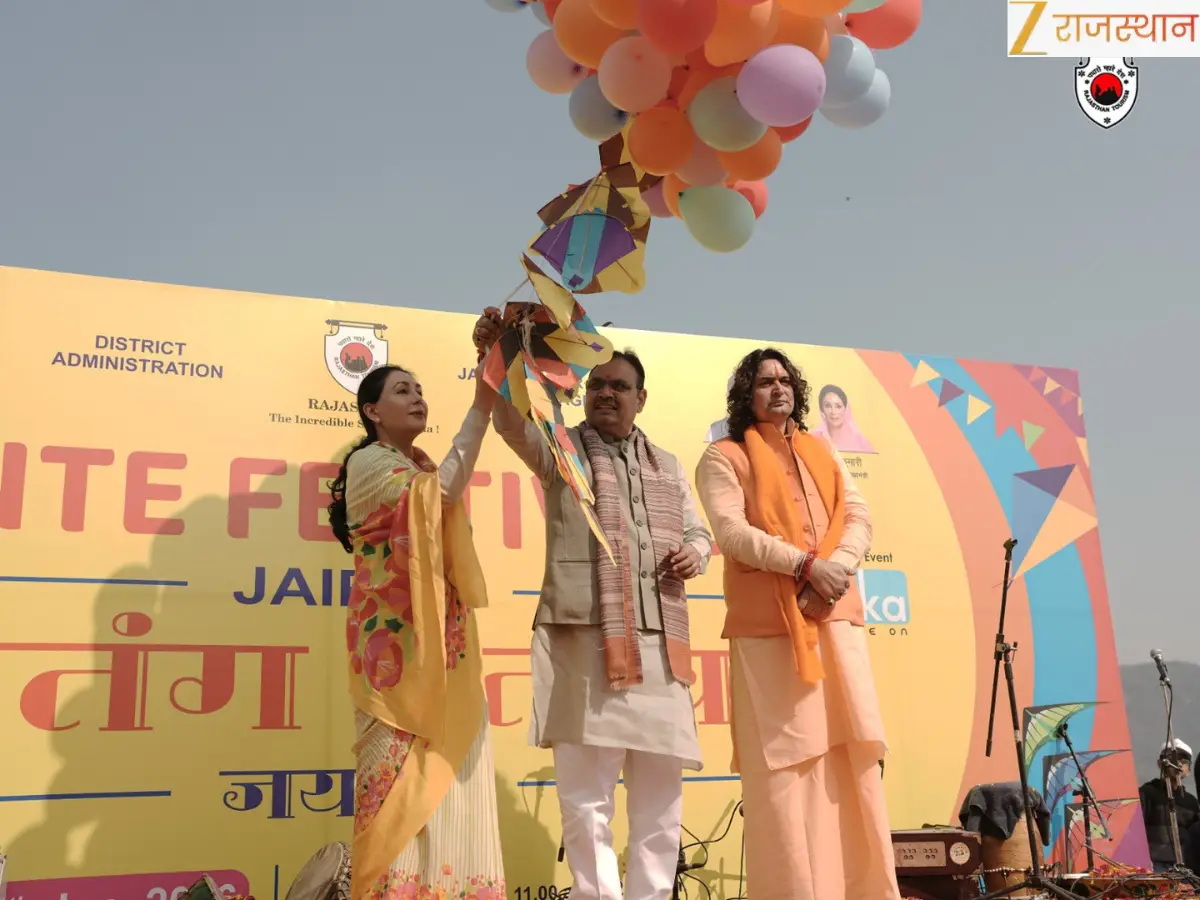 Jaipur Kite Festival 2026: CM भजनलाल शर्मा ने किया शुभारंभ, जलमहल पर देशी-विदेशी पर्यटकों की धूम, देखें PHOTOS