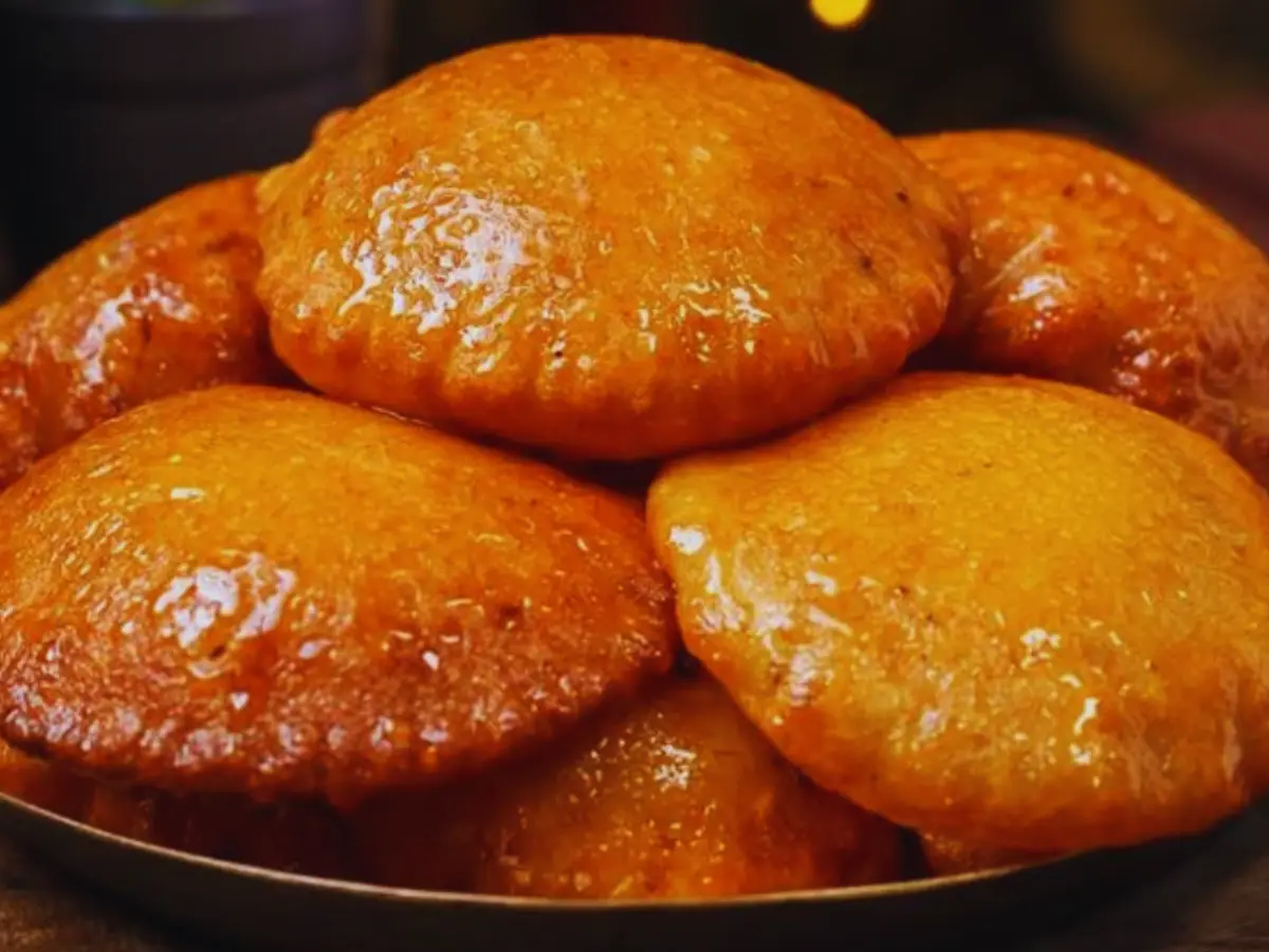 राजस्थानी स्टाइल में घर पर बनाएं गुड़ मालपुआ, जानें रेसिपी और फायदे
