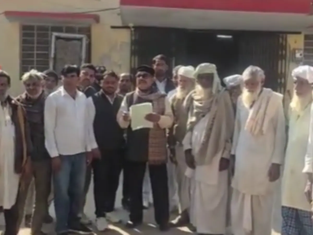 नवाब खान पर आपत्ति दर्ज होने का गंभीर आरोप: मतदाता सूची विवाद में नया मोड़, FIR दर्ज होने की खबर से सनसनी