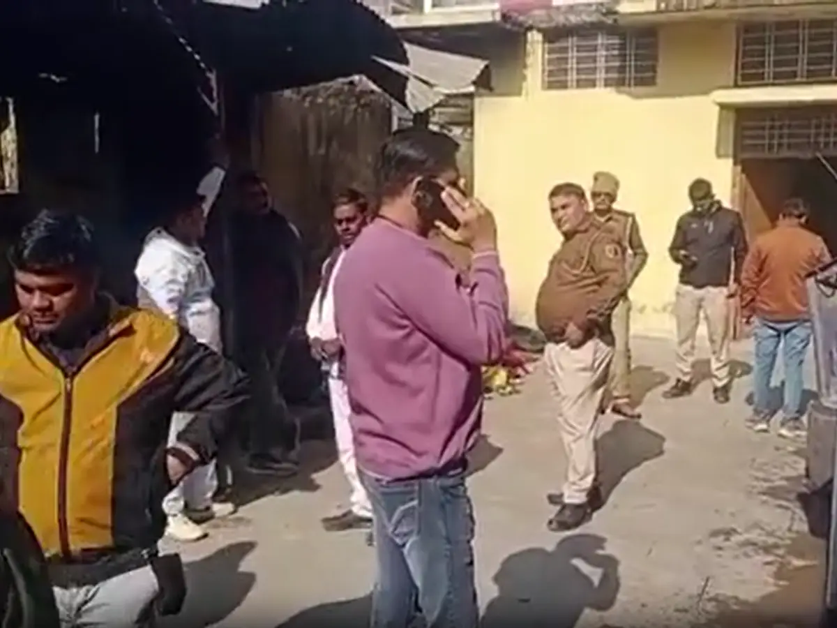 किराए के मकान में रह रही महिला ने उठाया ऐसा कदम, पति के पैरों तले खिसकी जमीन