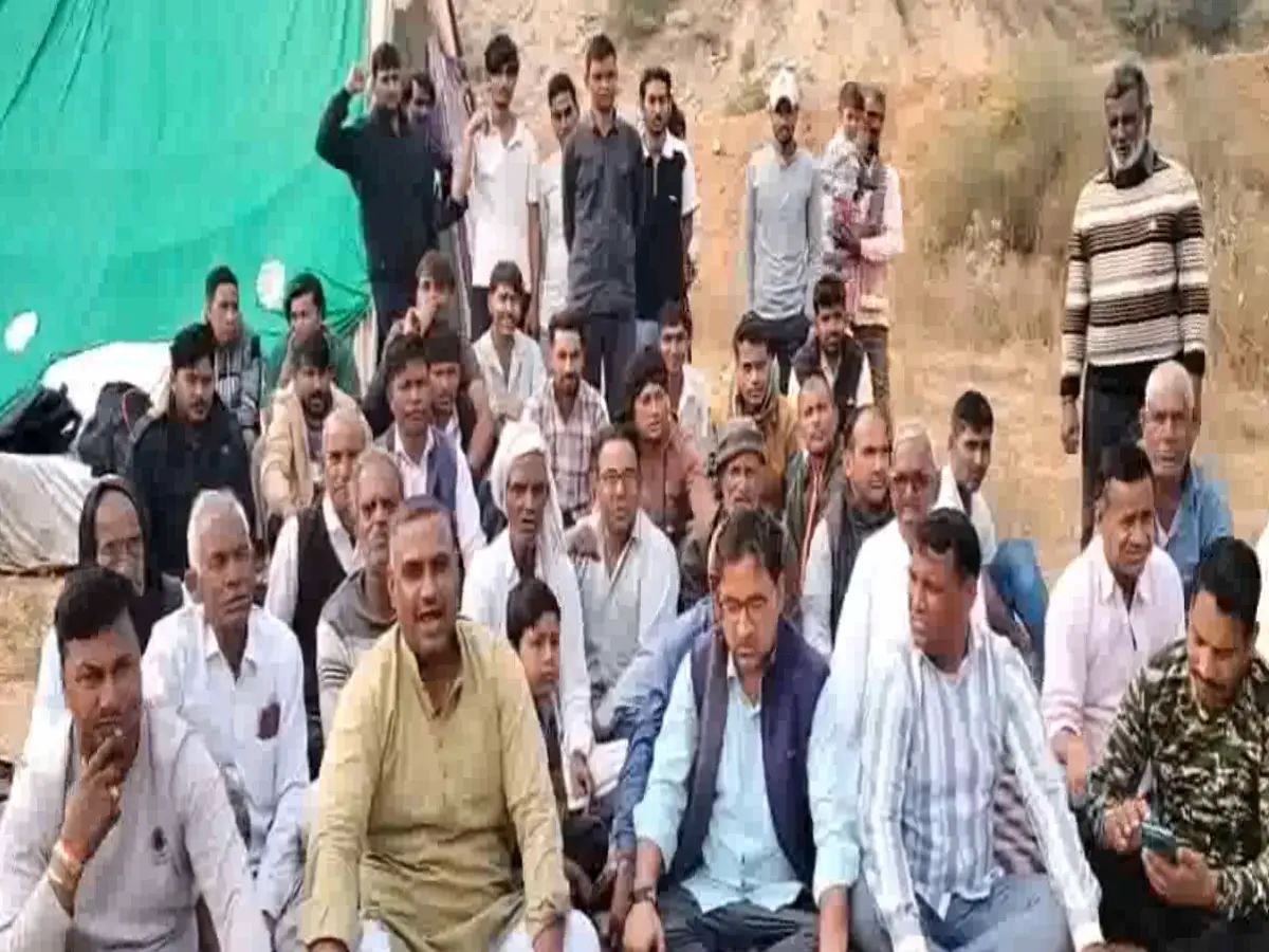 Kotputli|खनन प्लांट में ब्लास्टिंग के दौरान 200 मीटर दूर से उड़कर आया पत्थर, मजदूर के सिर पर लगने से हुई मौत