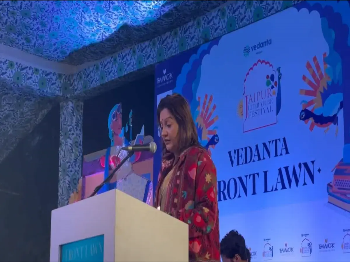 JLF में फ्रीडम ऑफ स्पीच पर प्रियंका चतुर्वेदी का बड़ा बयान, नेहरू का हवाला देकर गिनाए खतरे