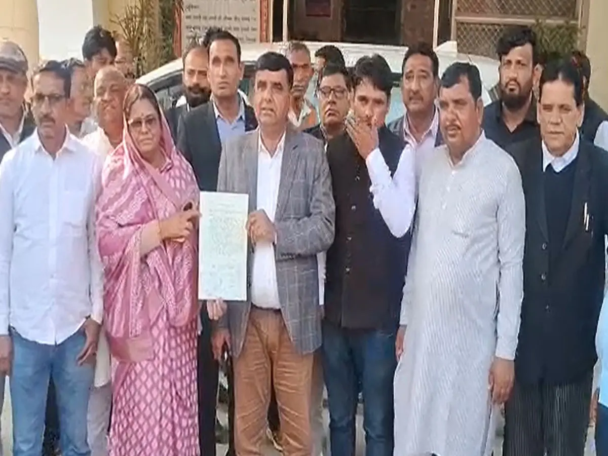 सीकर पंचायत परिसीमन : 7-7 हजार आबादी वाले वार्ड को 15 हजार का बनाने की तैयारी? फतेहपुर में गरमाई सियासत