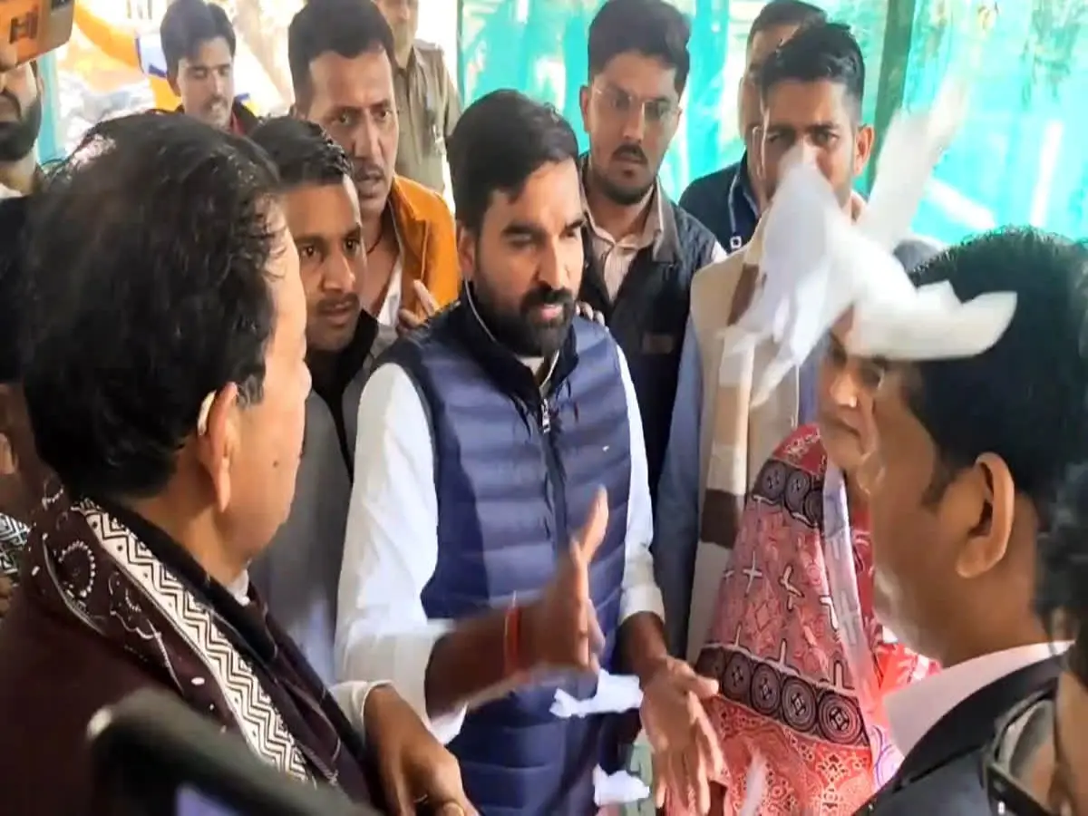 जोधपुर में दिखा हाई-वोल्टेज ड्रामा! विधायक अभिमन्यु पूनिया ने SDM के तरफ ज्ञापन फेंक कर मारा