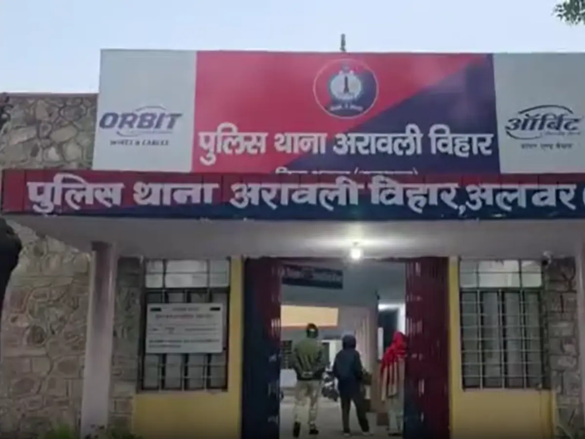 इंश्योरेंस क्लेम के लिए रची खौफनाक साजिश, एजेंट के घर फेंका टाइम बम!