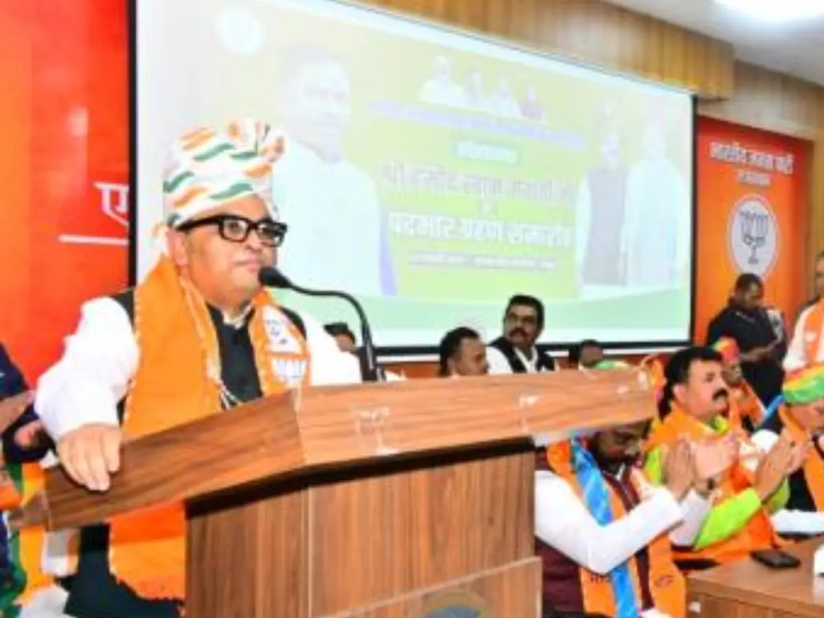 जमाल सिद्दीकी का बड़ा बयान, बोले- जो हिंदू को बड़ा भाई नहीं मानते वो पाकिस्तान चले गए, जिन्ना की राह पर औवेसी